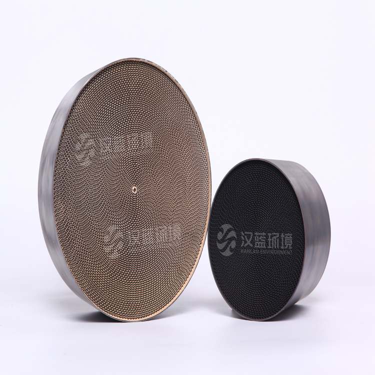 萬純尾氣凈化器-天然氣壓縮機尾氣處理設備